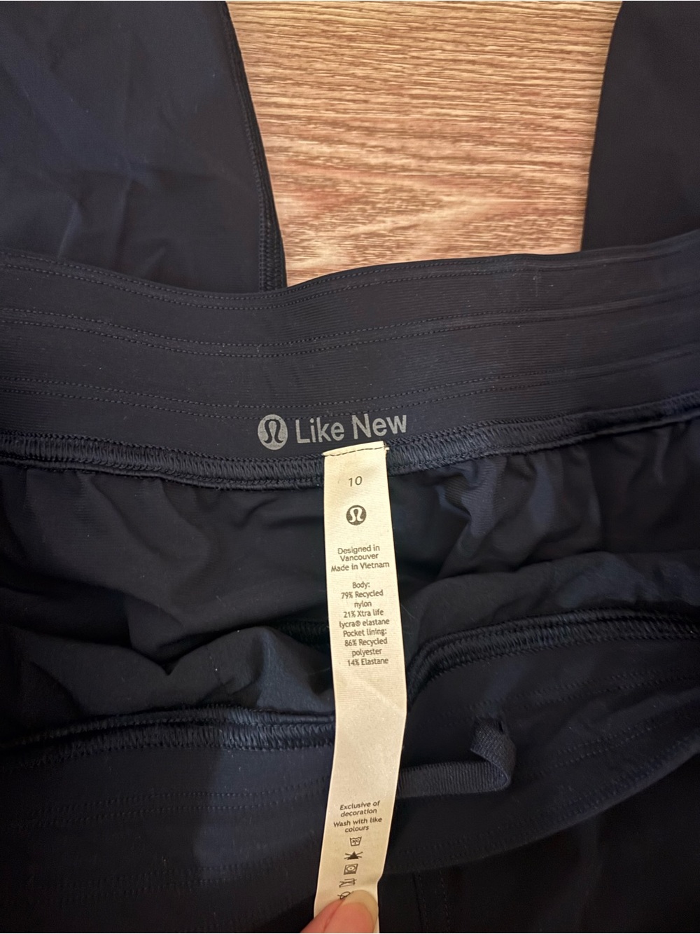 Lululemon Like New Navy Jogger Pants Size 10 - Picture 2 of 5